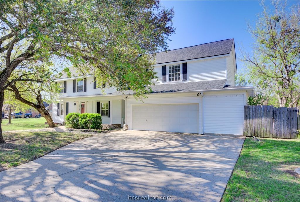 1712 Glade Street, College Station, TX 77840