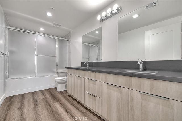 501 W Foothill Boulevard 300, Claremont, CA 91711