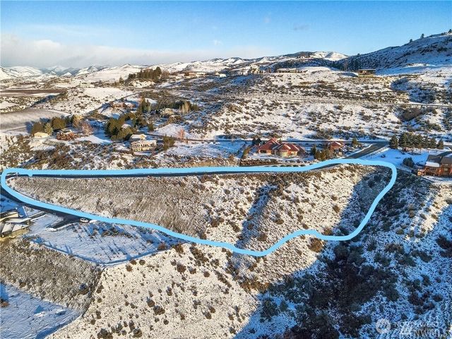 270 Crystal View Drive, Chelan, WA 98816