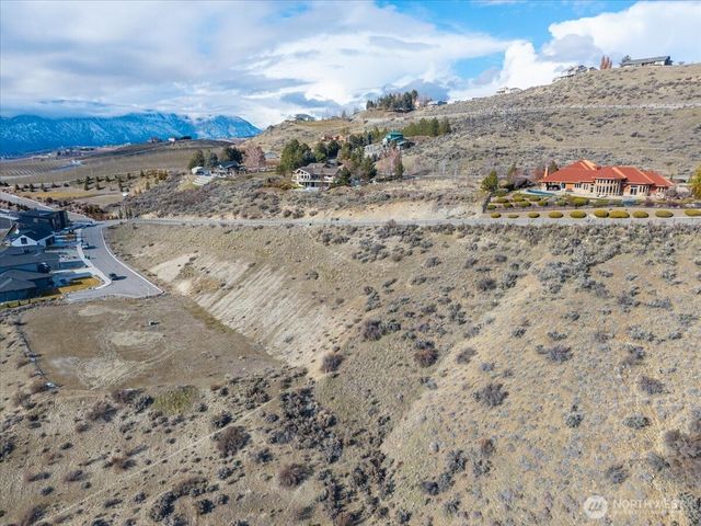 270 Crystal View Drive, Chelan, WA 98816