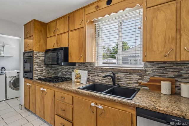 4830 Perry Street, Denver, CO 80212