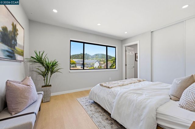 3307 Ahern Ct, Richmond, CA 94803