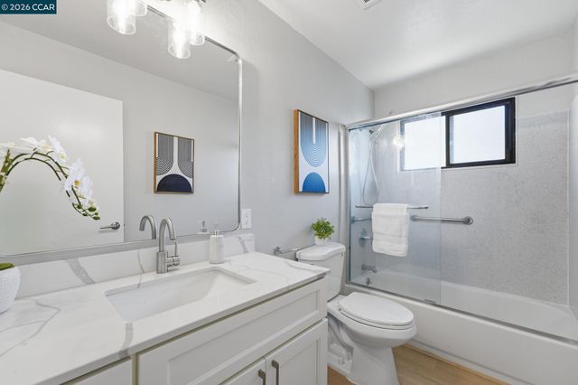 3307 Ahern Ct, Richmond, CA 94803