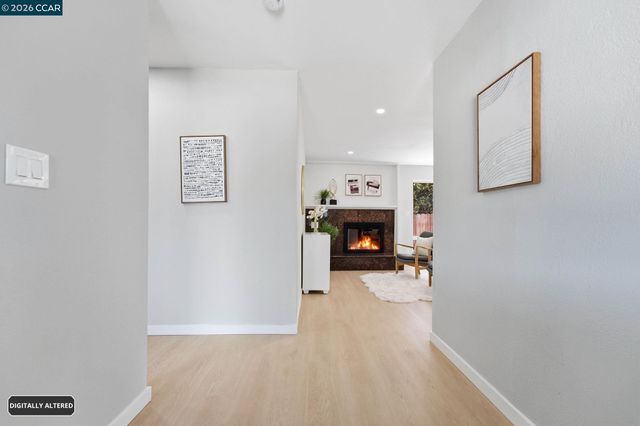 3307 Ahern Ct, Richmond, CA 94803