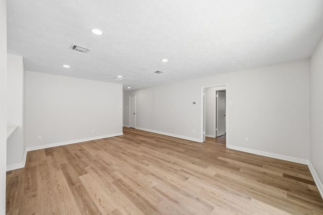 13703 Fernhill Drive, Sugar Land, TX 77498