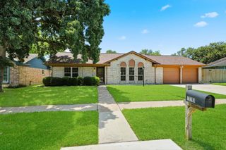 13703 Fernhill Drive, Sugar Land, TX 77498