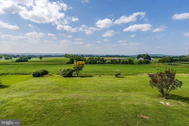 148 VALLEY VIEW DR, Ephrata, PA 17522