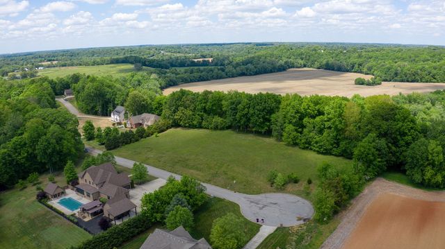 22 Port Royal Estate, Adams, TN 37010