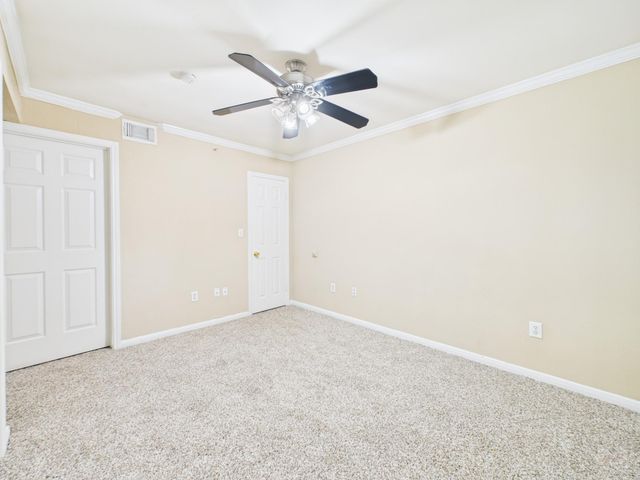 501 W 26th ST 116, Austin, TX 78705