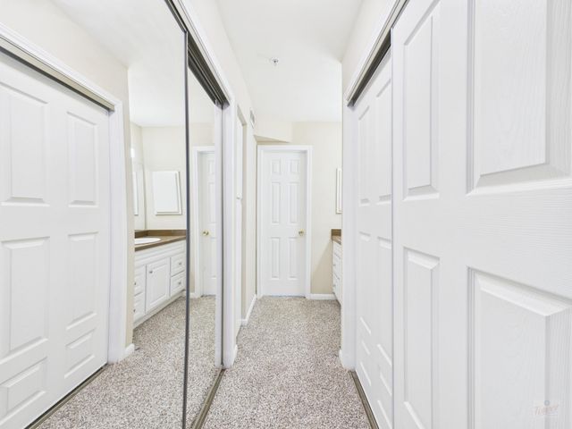 501 W 26th ST 116, Austin, TX 78705