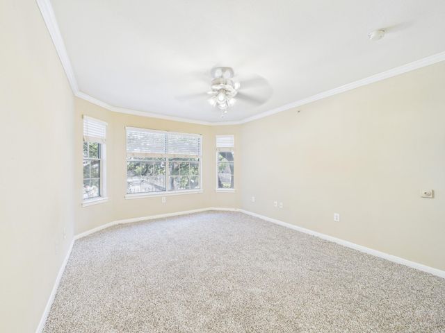 501 W 26th ST 116, Austin, TX 78705