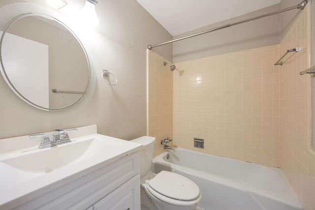 9238 Rockhurst Drive, Houston, TX 77080