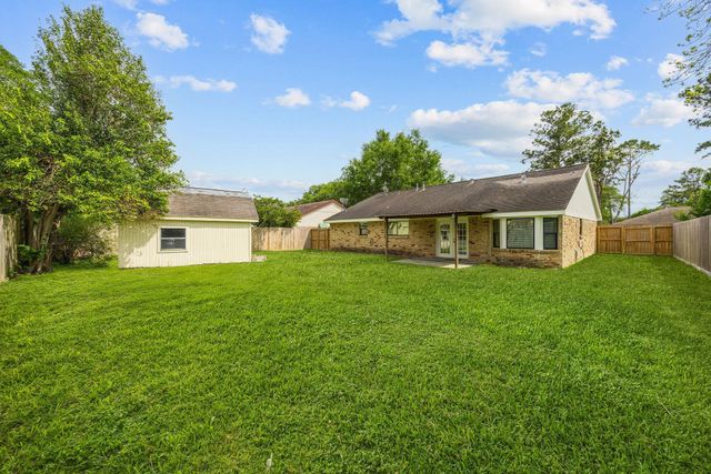 9238 Rockhurst Drive, Houston, TX 77080