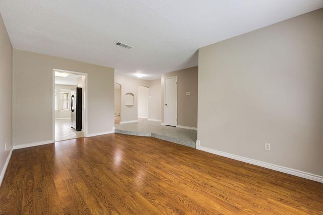 9238 Rockhurst Drive, Houston, TX 77080