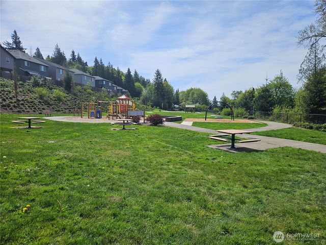 10507 35th Street NE, Lake Stevens, WA 98258
