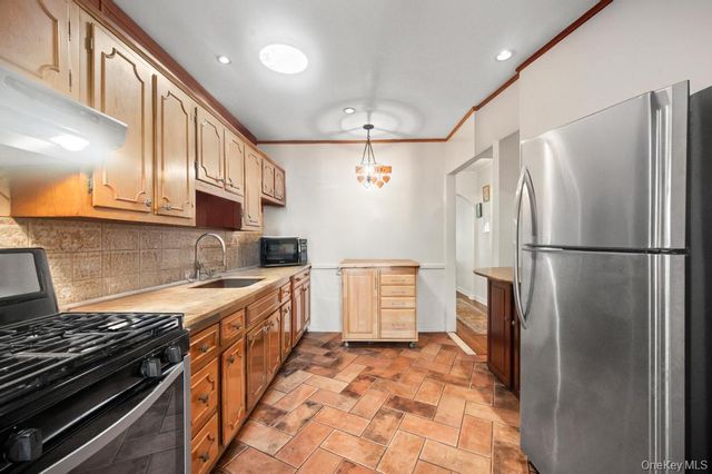 11544 225th Street, Cambria Heights, NY 11411