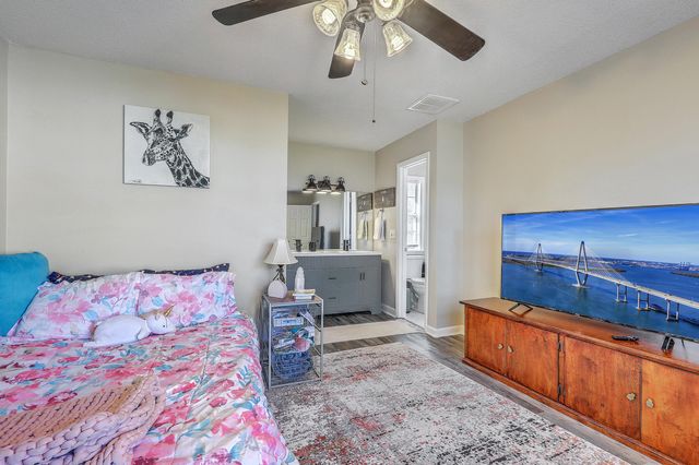 28 Fieldfare Way, Charleston, SC 29414