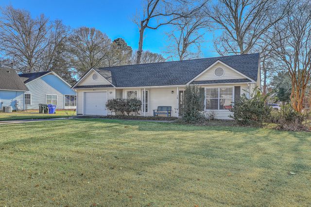 28 Fieldfare Way, Charleston, SC 29414