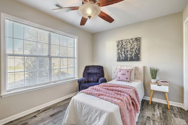 28 Fieldfare Way, Charleston, SC 29414