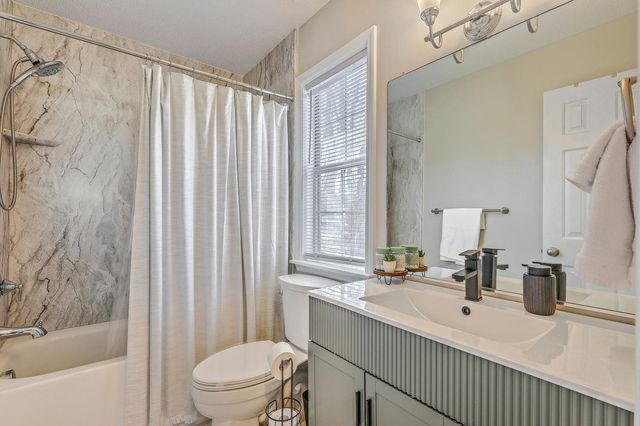 28 Fieldfare Way, Charleston, SC 29414