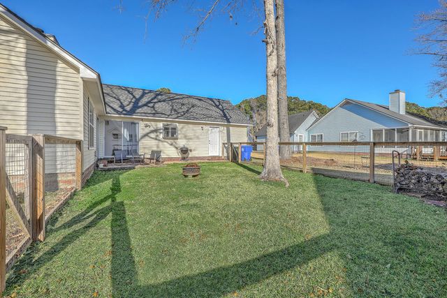 28 Fieldfare Way, Charleston, SC 29414