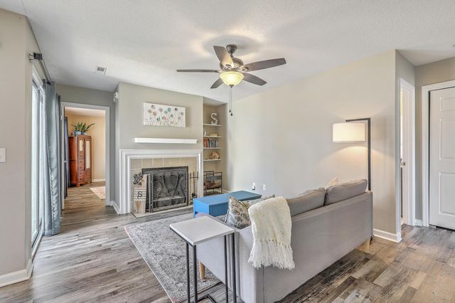 28 Fieldfare Way, Charleston, SC 29414