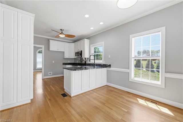 4505 Eden Terrace Drive, Kernersville, NC 27284