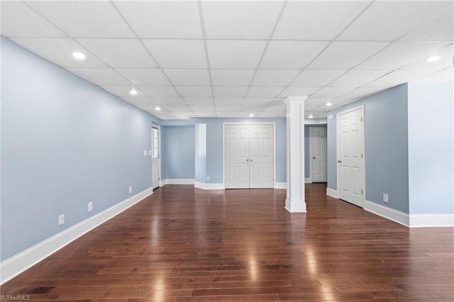 4505 Eden Terrace Drive, Kernersville, NC 27284