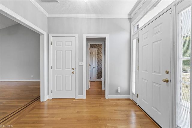4505 Eden Terrace Drive, Kernersville, NC 27284