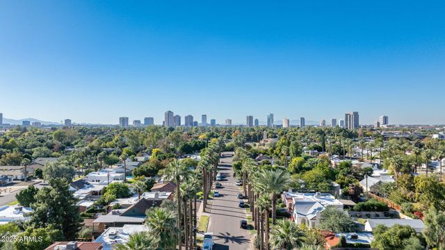 1540 E CHEERY LYNN Road, Phoenix, AZ 85014