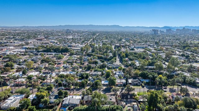 1540 E CHEERY LYNN Road, Phoenix, AZ 85014