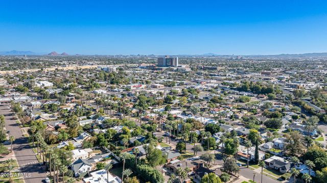 1540 E CHEERY LYNN Road, Phoenix, AZ 85014