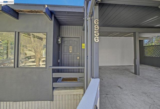 6956 6956 Sayre Drive, Oakland, CA 94611