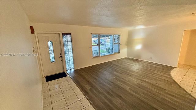 4805 NW 49th Rd, Tamarac, FL 33319