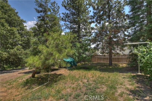 27781 St Bernard Lane, Lake Arrowhead, CA 92352