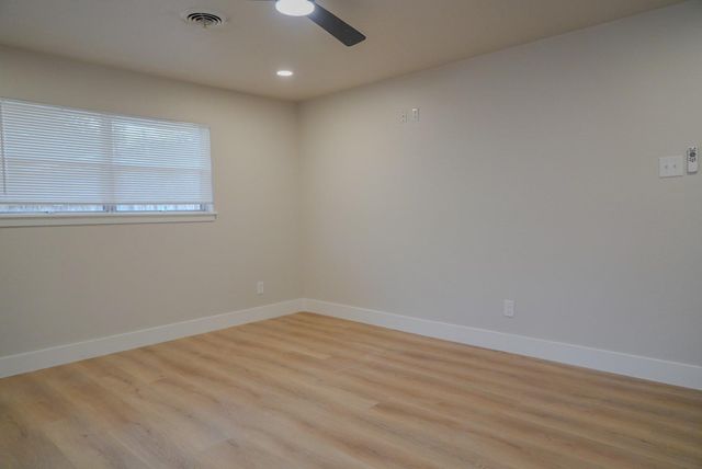 800 Rosewood Drive, Baytown, TX 77520