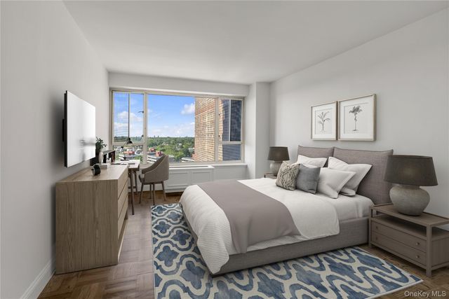 166-25 powells cove Boulevard 17G, Beechhurst, NY 11357