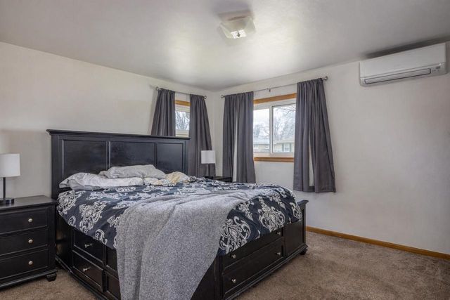 1380 LAKEVIEW LANE, Menasha, WI 54952