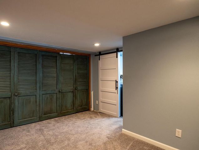 1380 LAKEVIEW LANE, Menasha, WI 54952