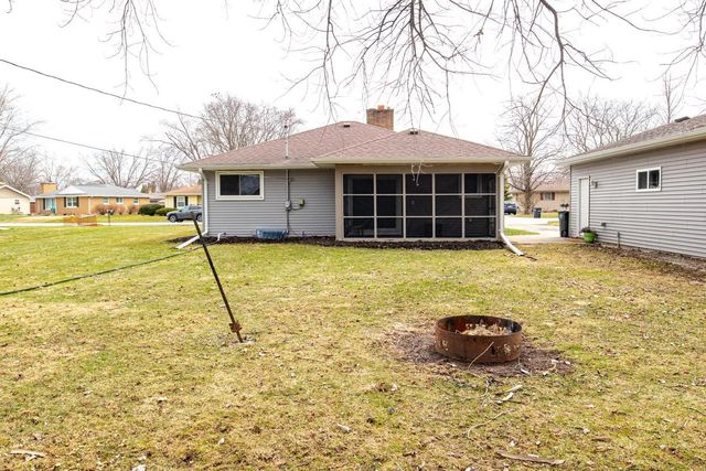 1380 LAKEVIEW LANE, Menasha, WI 54952