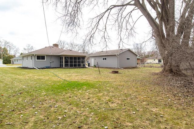 1380 LAKEVIEW LANE, Menasha, WI 54952