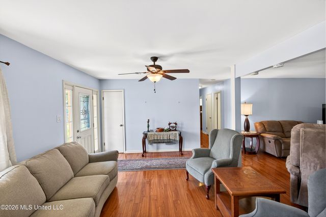 3408 Beachview Drive, Ocean Springs, MS 39564