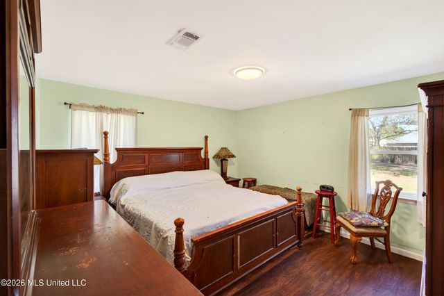 3408 Beachview Drive, Ocean Springs, MS 39564