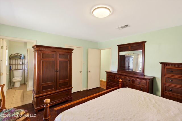 3408 Beachview Drive, Ocean Springs, MS 39564