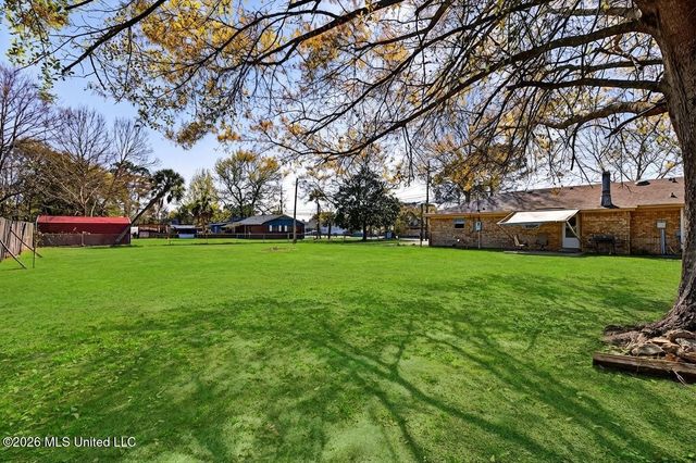 3408 Beachview Drive, Ocean Springs, MS 39564