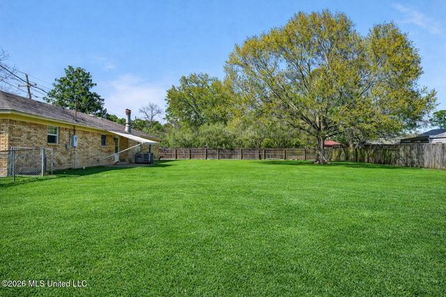 3408 Beachview Drive, Ocean Springs, MS 39564