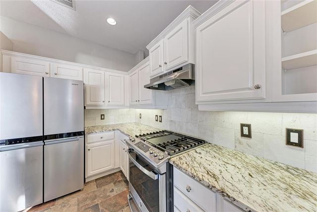 6518 FIELD SPARROW GLEN, Lakewood Ranch, FL 34202