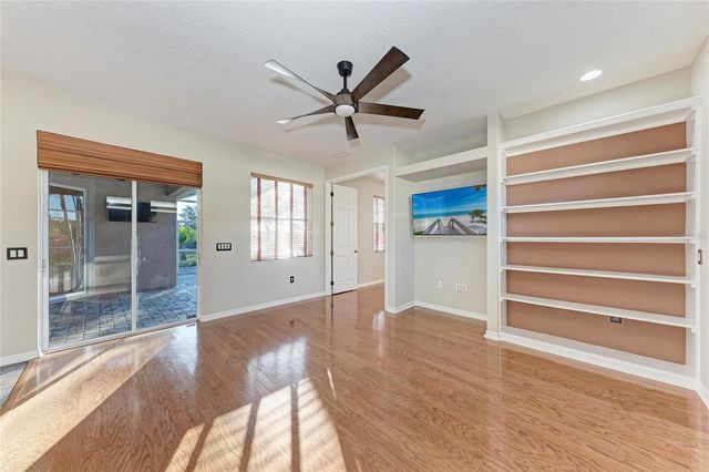 6518 FIELD SPARROW GLEN, Lakewood Ranch, FL 34202