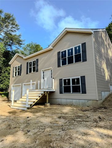 197 Maxson Hill Road, Hopkinton, RI 02833