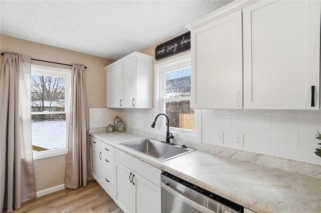 3221 Yankee Road, Middletown, OH 45044